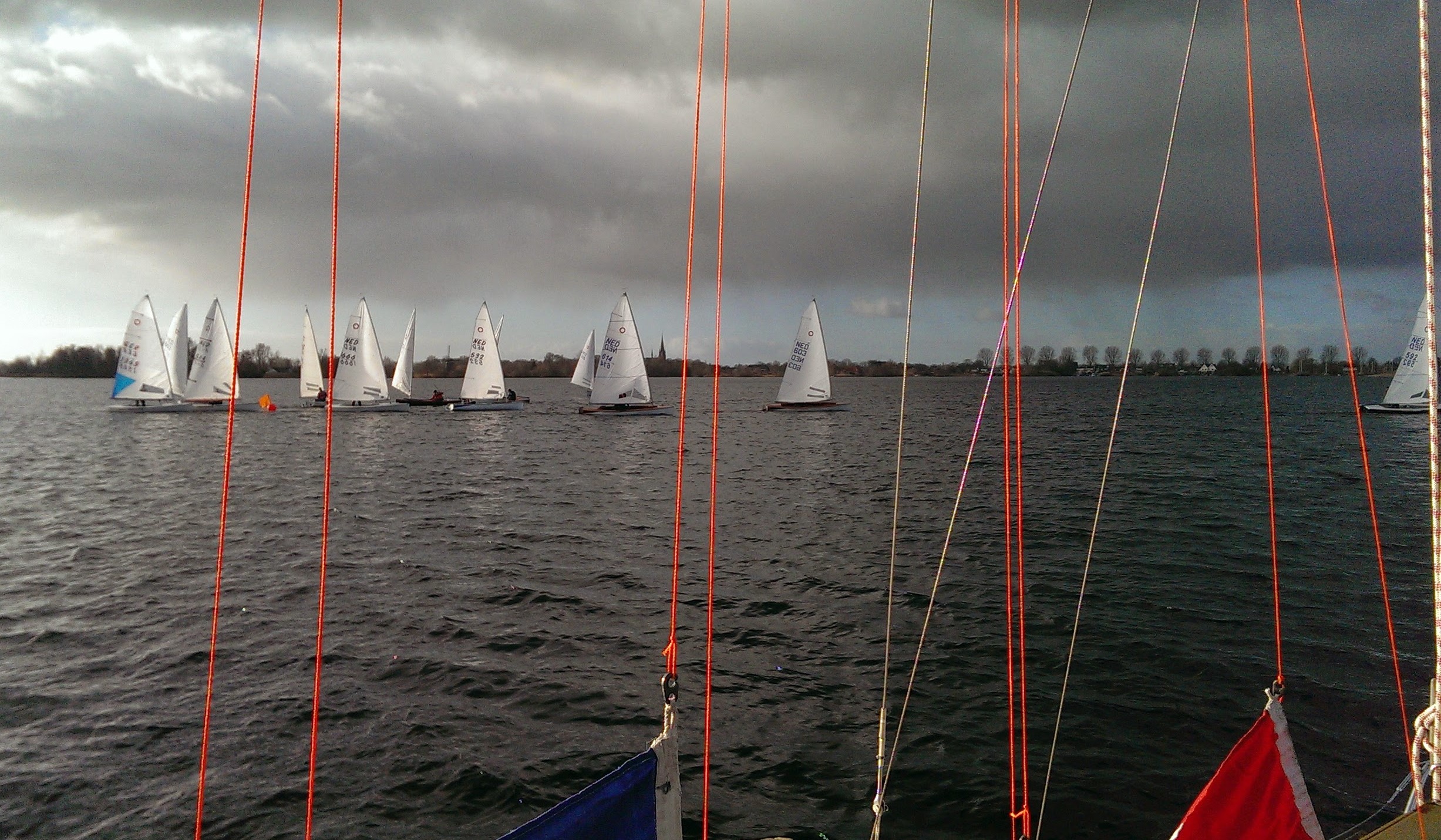 UPDATE 25 boten: De Openings Sprint Wedstrijden 2019 op de Spiegelplas